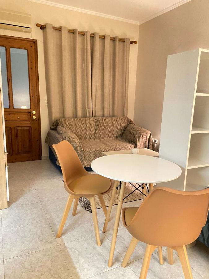 Mytilíni Filoxenia Apartments מראה חיצוני תמונה
